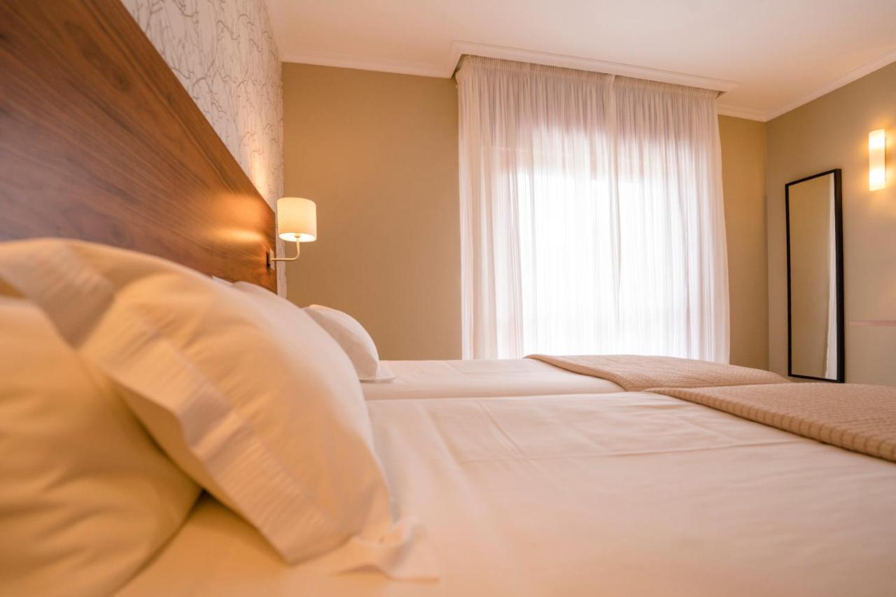 Hotel Piramide Портоново Екстериор снимка