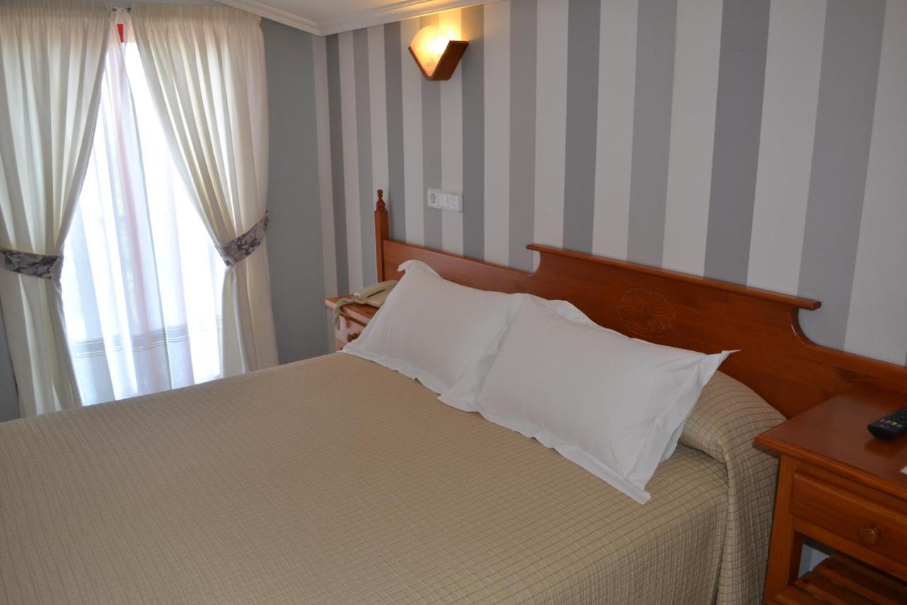 Hotel Piramide Портоново Стая снимка