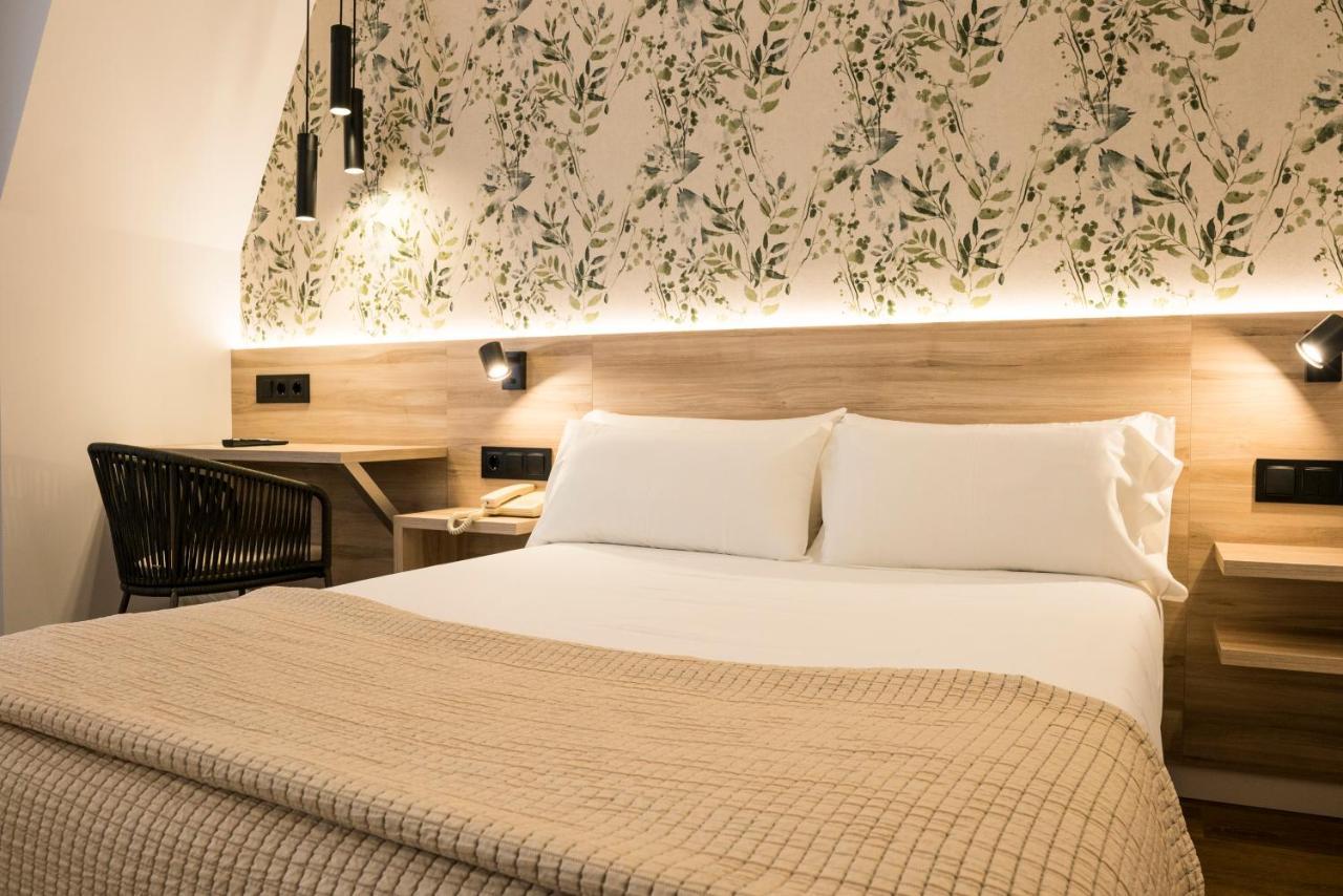 Hotel Piramide Портоново Екстериор снимка