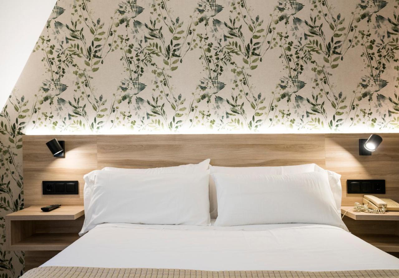 Hotel Piramide Портоново Екстериор снимка