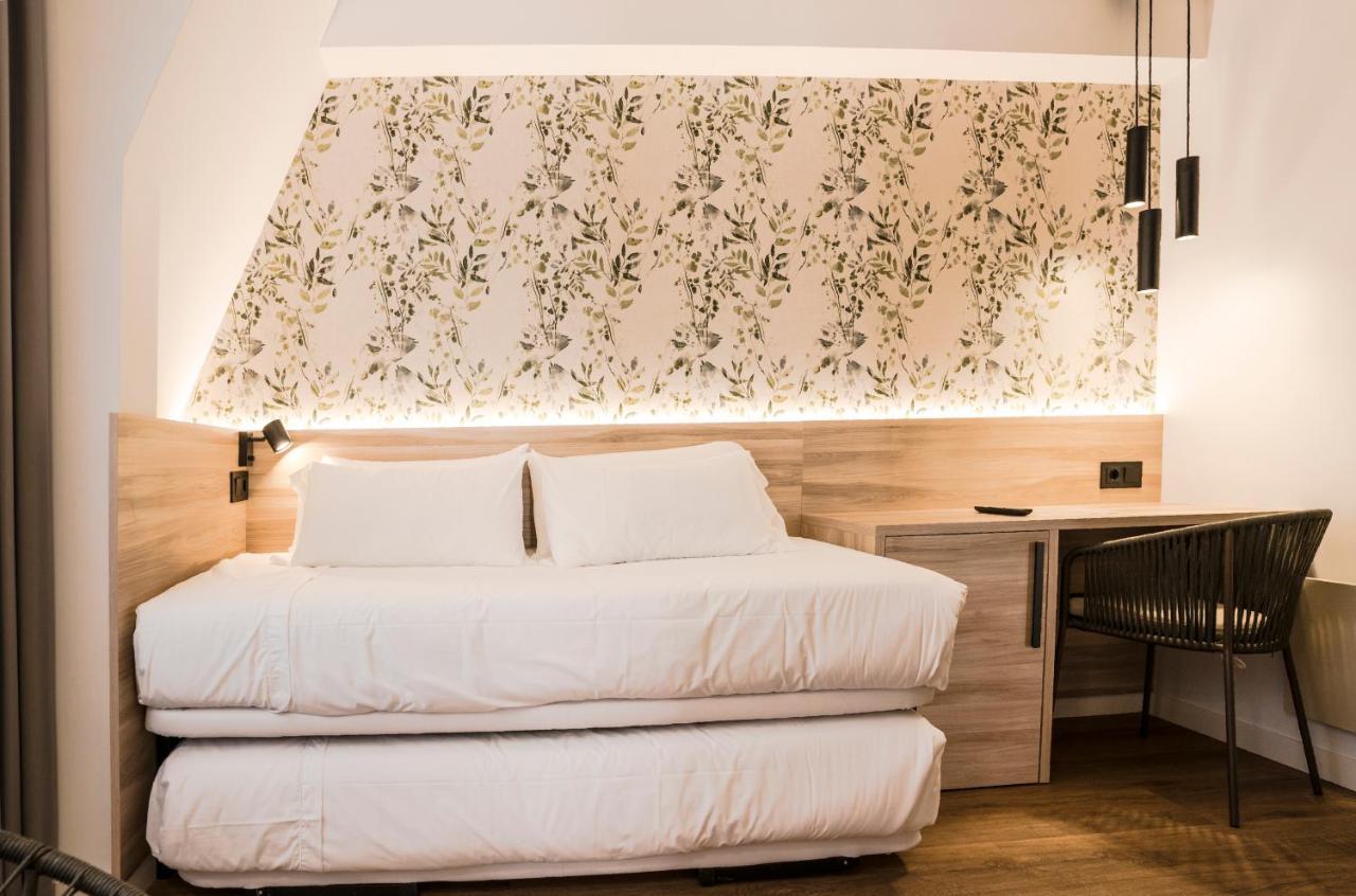 Hotel Piramide Портоново Екстериор снимка