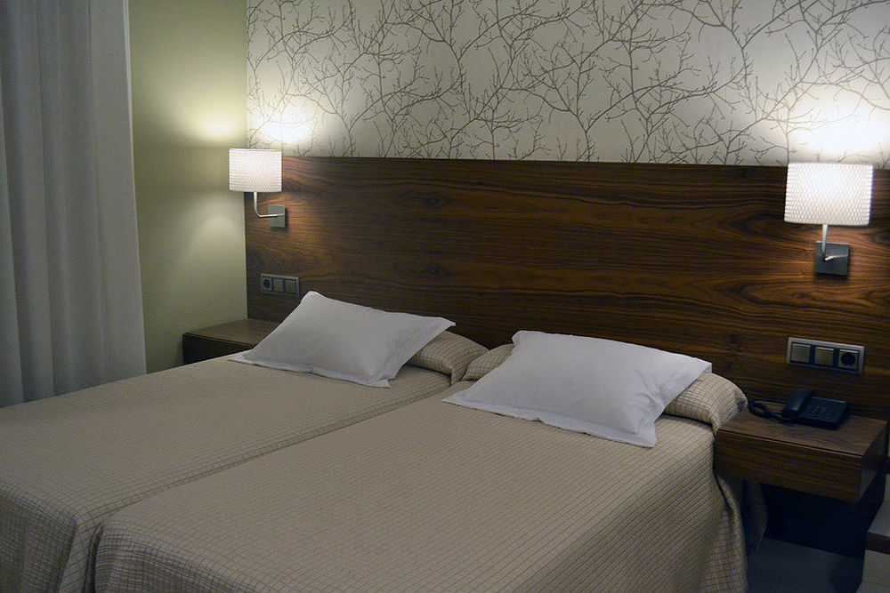 Hotel Piramide Портоново Екстериор снимка